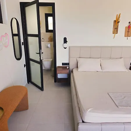 Syros-house Ferienhaus Azolimnos