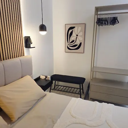 Syros-house