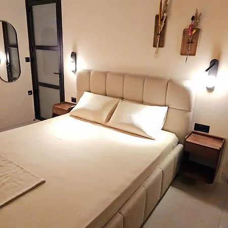 Syros-house Nyaraló *